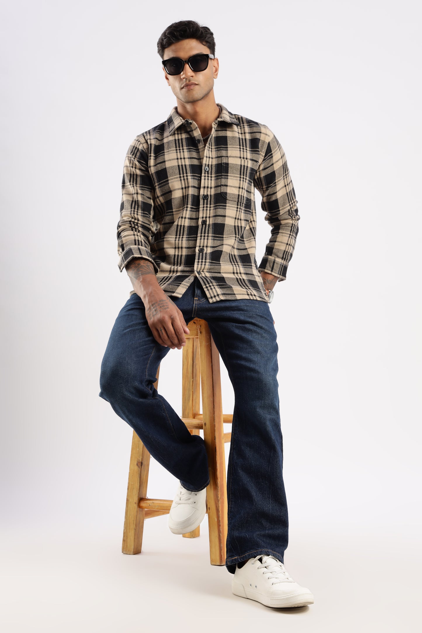 RUGGED Explorer Flannel Shirt in Desert Dune with breathable cotton and check design