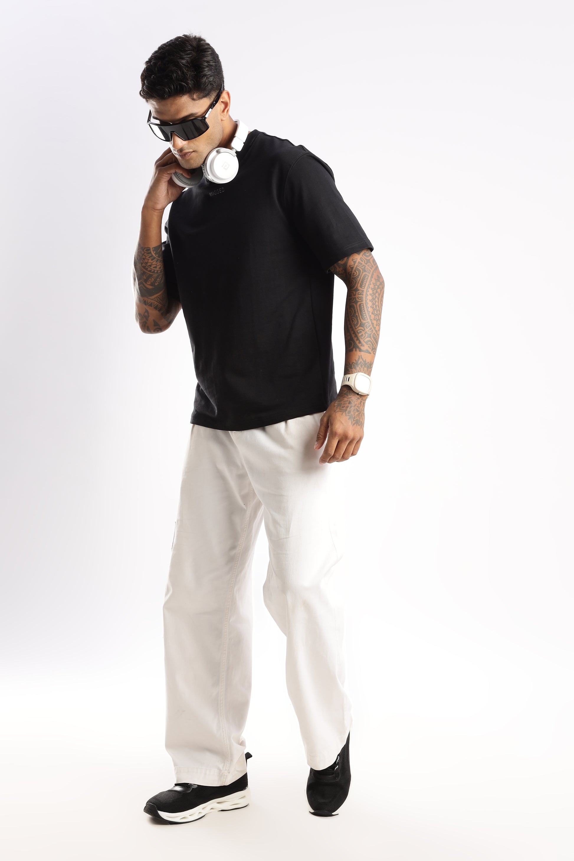 Breathable and durable Onyx Depth crew neck tee designed for daily wear and comfort