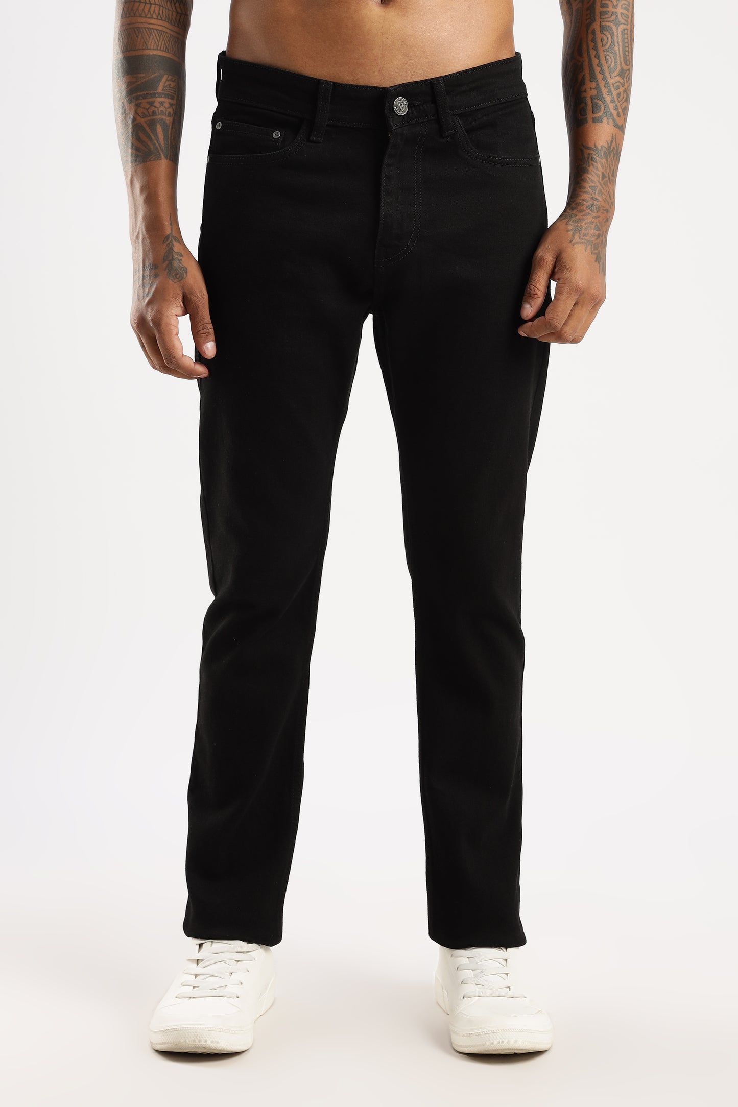 tapered fit jeans